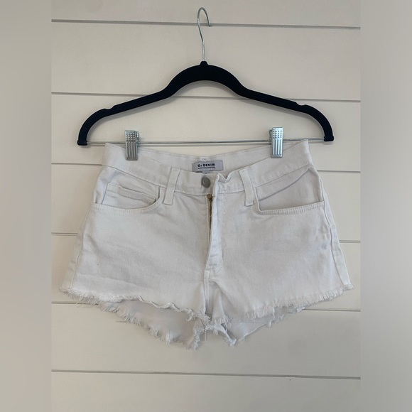 O2 Denim - Picture 3 of 3